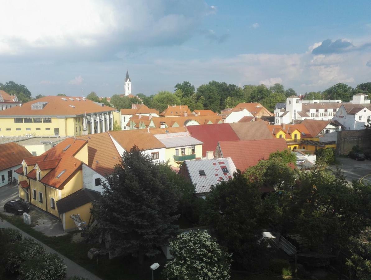 Apartman-Trebon-Centrum Luaran gambar