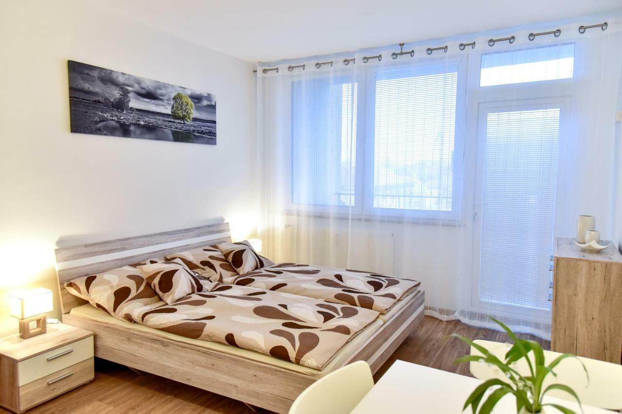 Apartman-Trebon-Centrum Luaran gambar